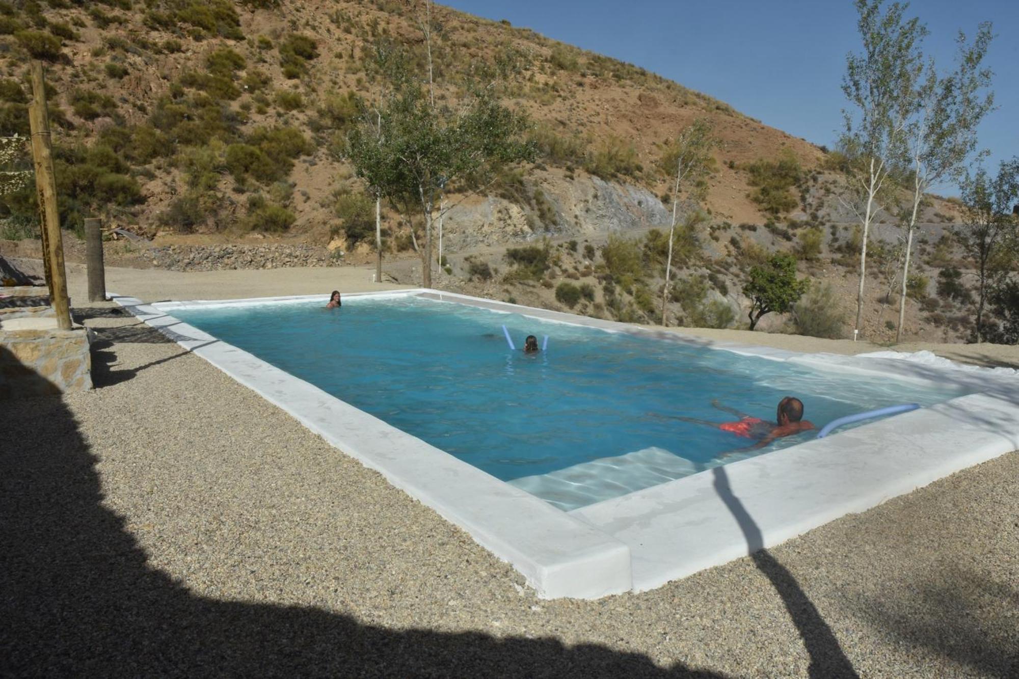 Cortijo El Albaricoque De La Sierra - Finca De 75 Hectareas ! 尼哈尔 外观 照片